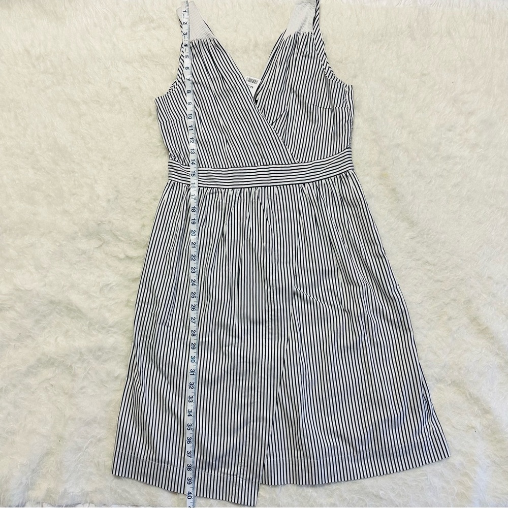 Banana Republic dresses midi. - Picture 3 of 11
